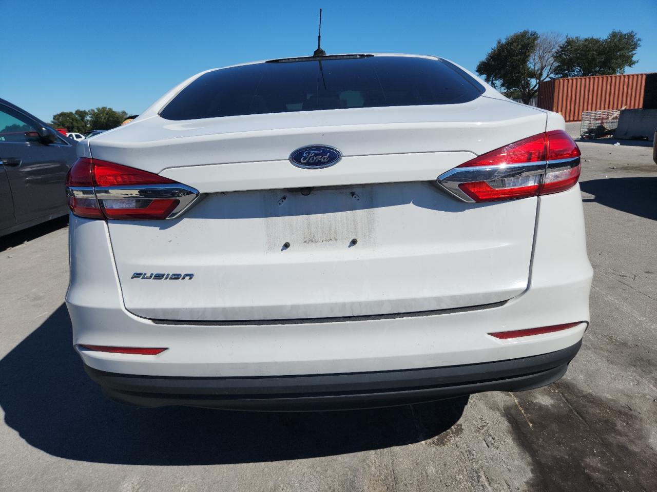 2019 Ford Fusion S VIN: 3FA6P0G74KR186160 Lot: 90604155