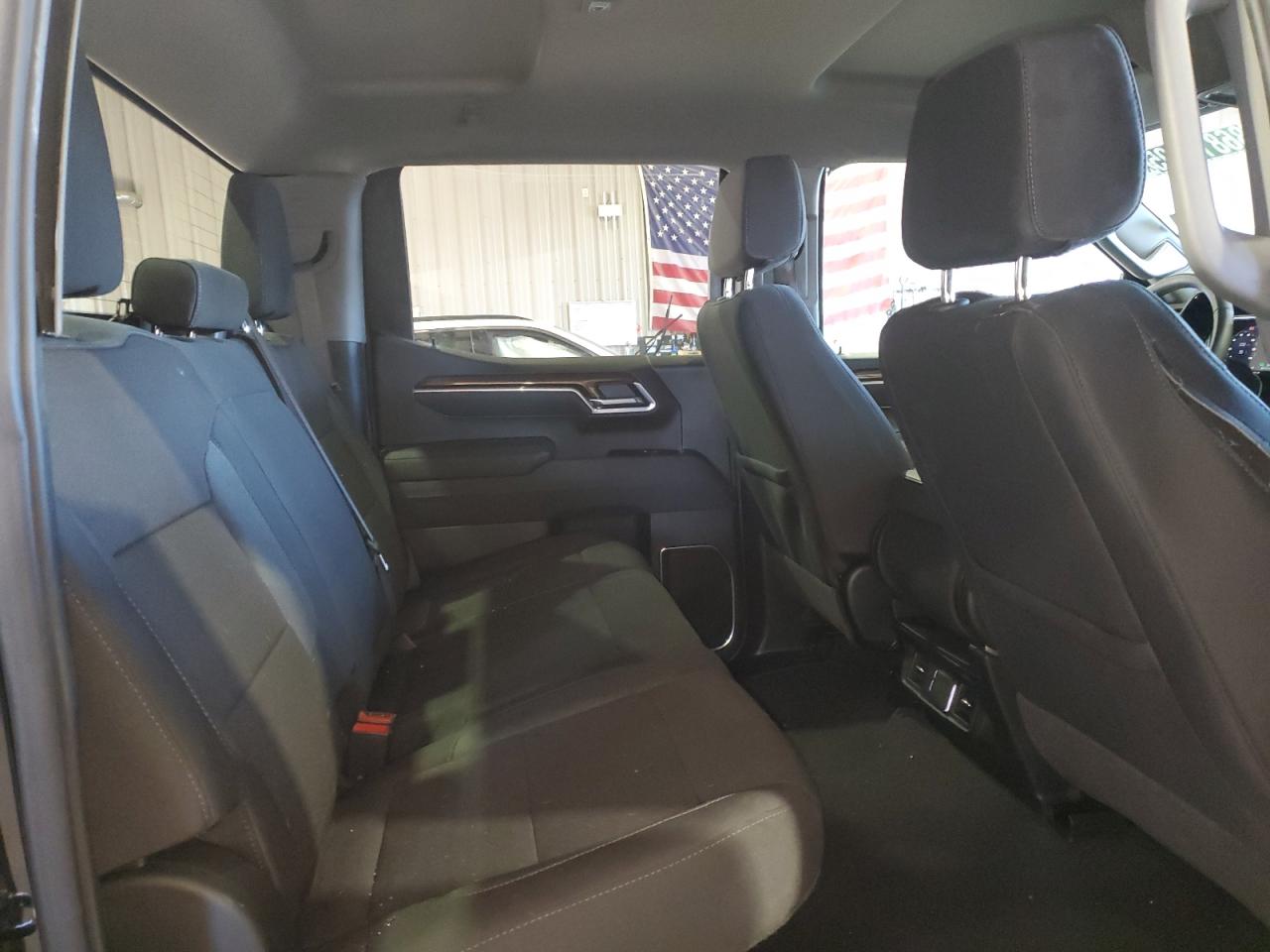 2026 Chevrolet Silverado K1500 Lt VIN: 1GCUKDED5TZ140091 Lot: 86811895