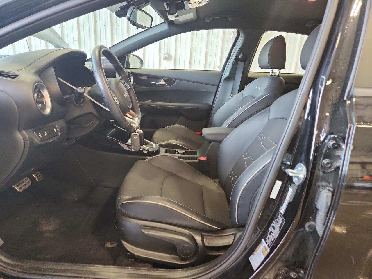 2023 Kia Forte Gt Line VIN: 3KPF54ADXPE613071 Lot: 86111305