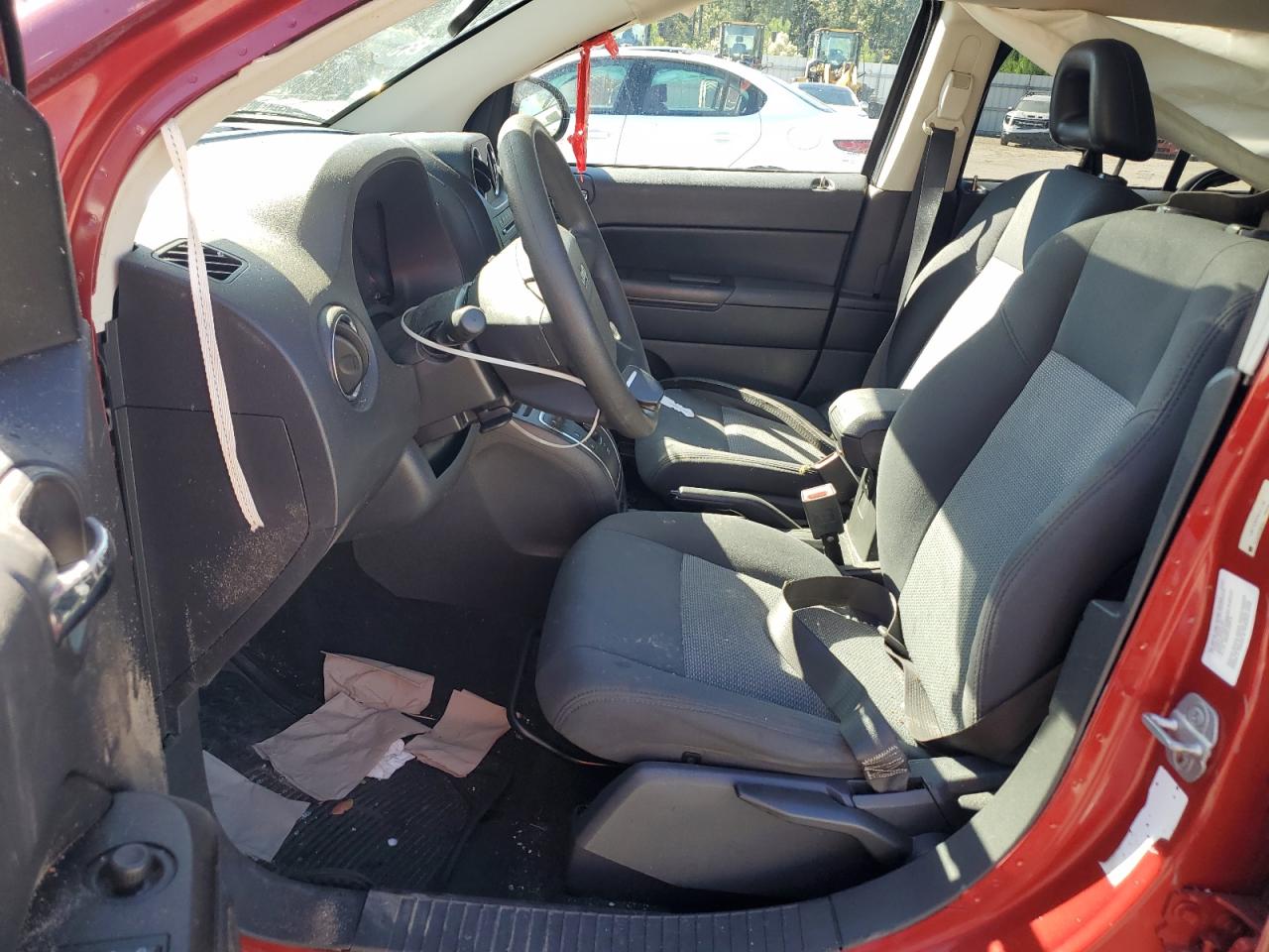 2009 Jeep Compass Sport VIN: 1J4FT47BX9D231195 Lot: 87293075