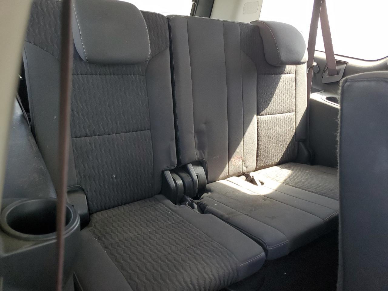 2015 Chevrolet Suburban C1500 Ls VIN: 1GNSCHEC2FR692355 Lot: 84701685