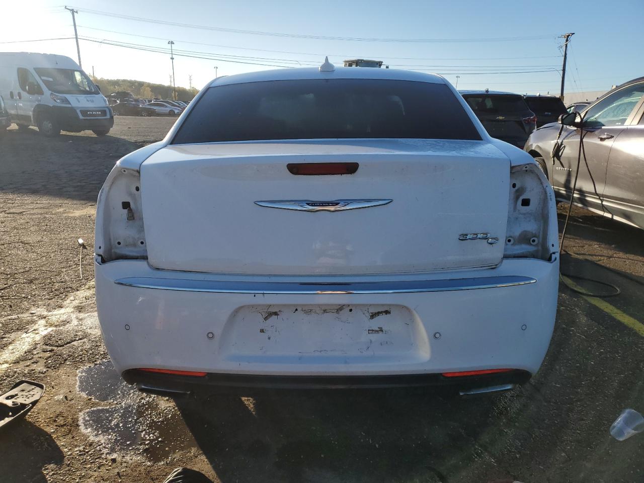 2017 Chrysler 300C VIN: 2C3CCAEG2HH586700 Lot: 85312975