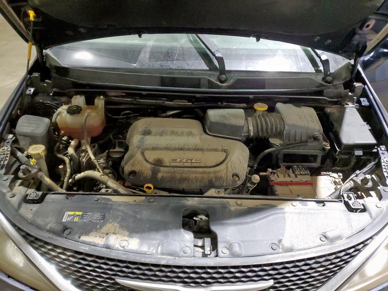 2017 Chrysler Pacifica Touring L Plus VIN: 2C4RC1EG4HR578033 Lot: 86258235