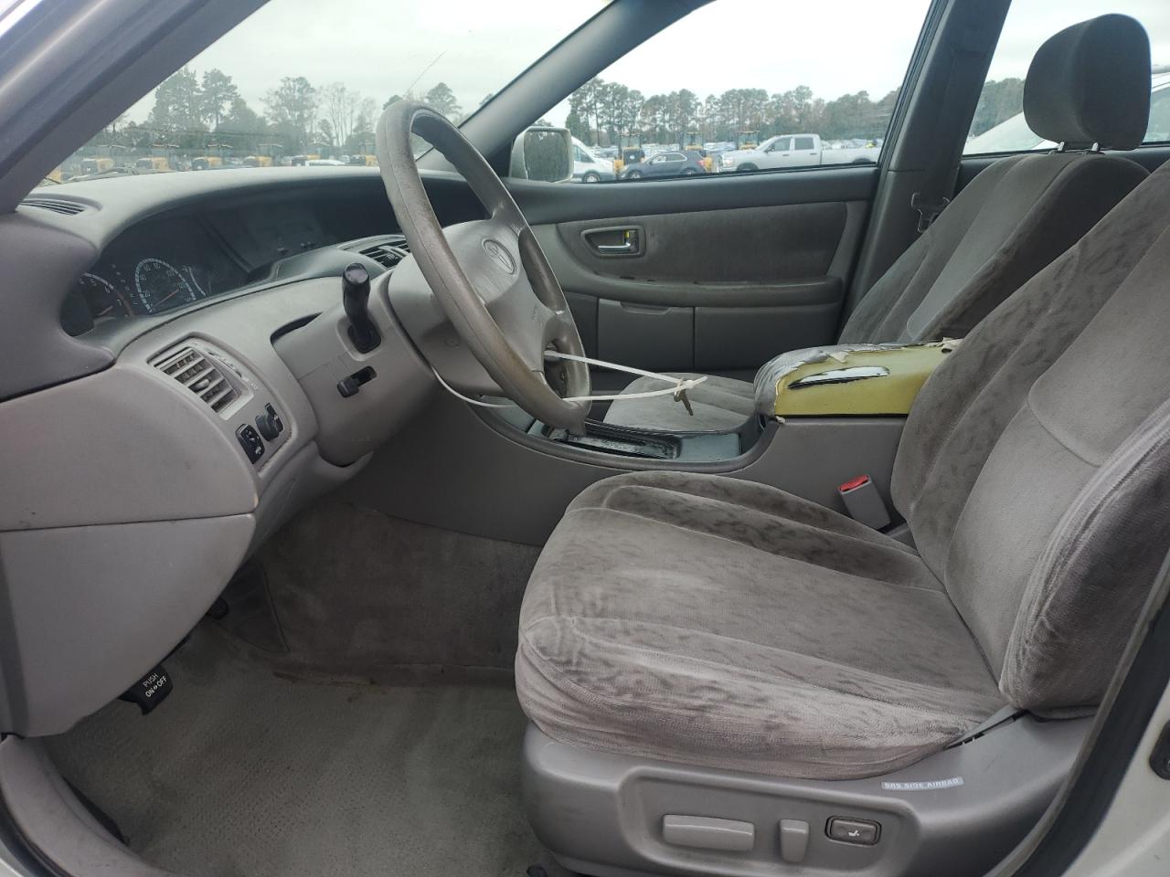 2001 Toyota Avalon Xl VIN: 4T1BF28B41U120415 Lot: 90242165