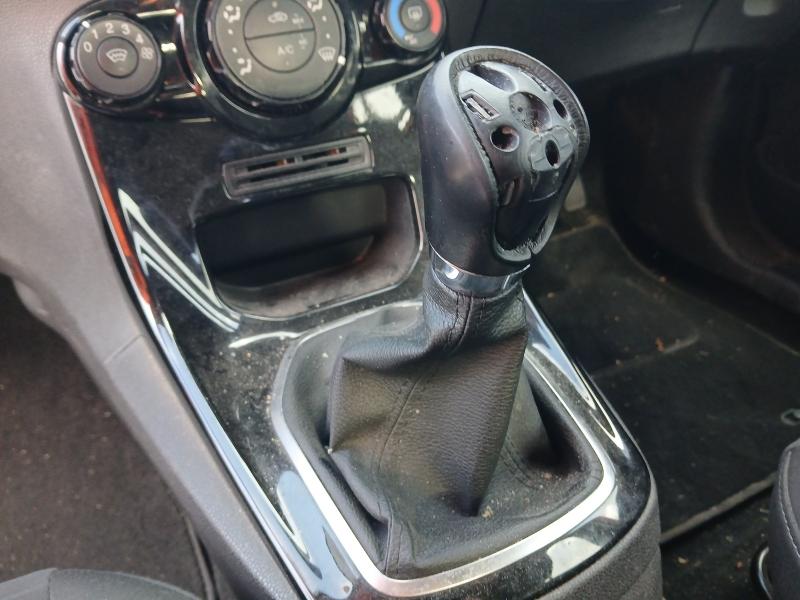 2015 FORD FIESTA 1.25 82 ZETEC 5DR