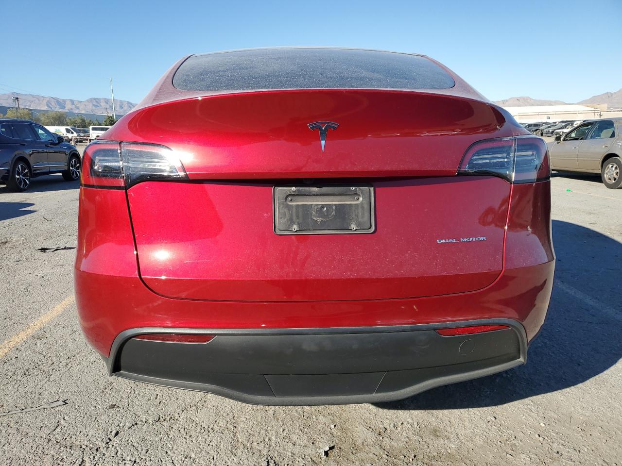 2024 Tesla Model Y VIN: 7SAYGAEE2RF150346 Lot: 85391945