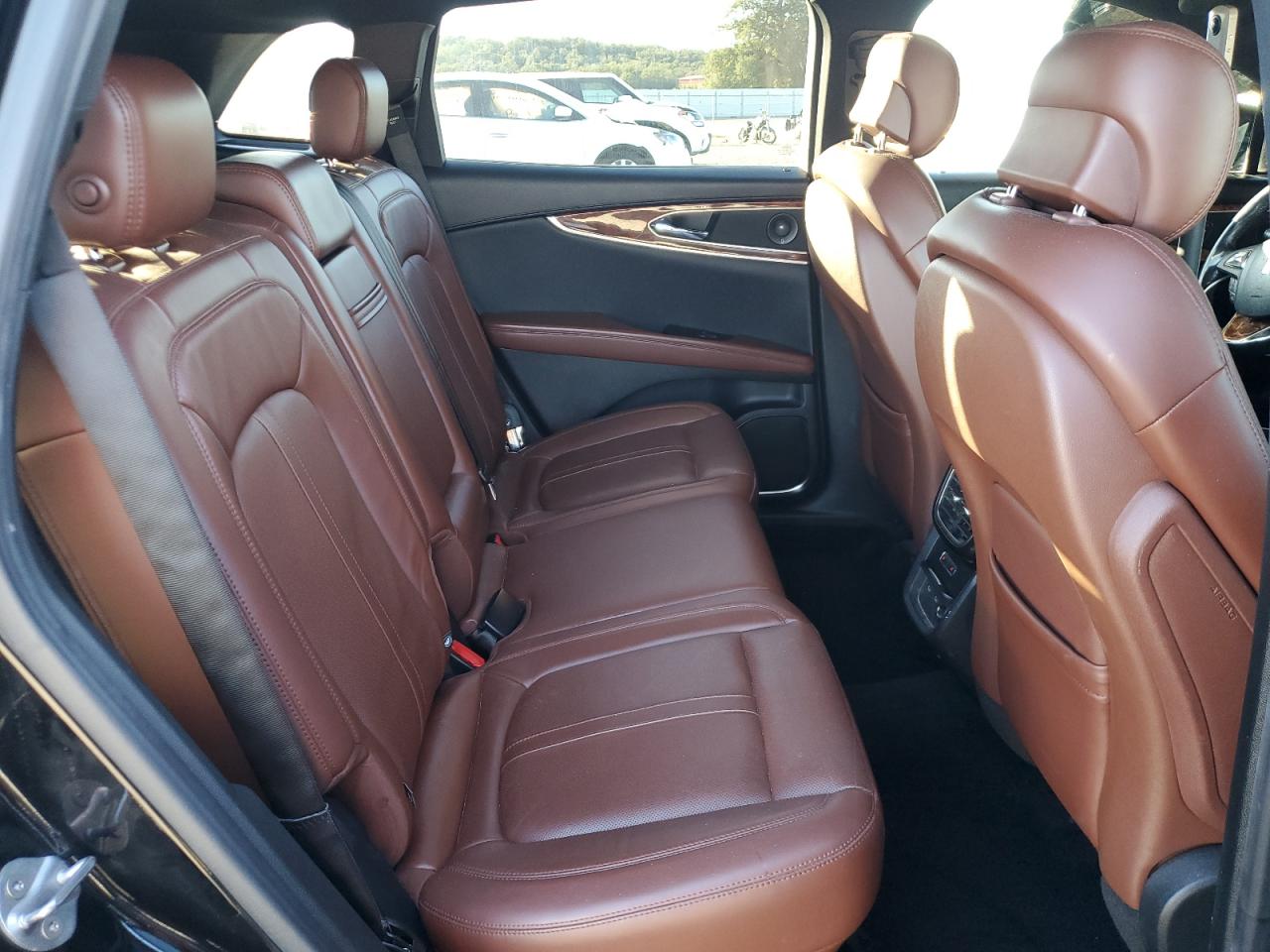 2018 Lincoln Mkx Reserve VIN: 2LMPJ8LP2JBL48031 Lot: 85207035