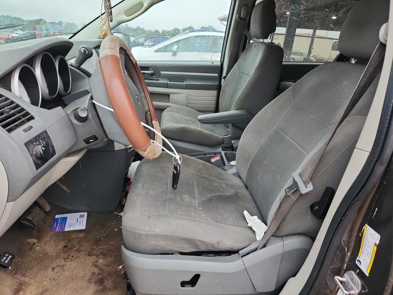 2010 Dodge Grand Caravan Se VIN: 2D4RN4DE7AR303230 Lot: 85705535