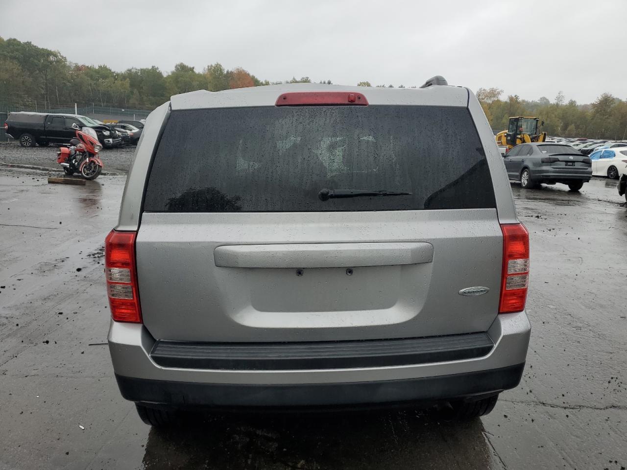 2017 Jeep Patriot Latitude VIN: 1C4NJRFB4HD135454 Lot: 85908855