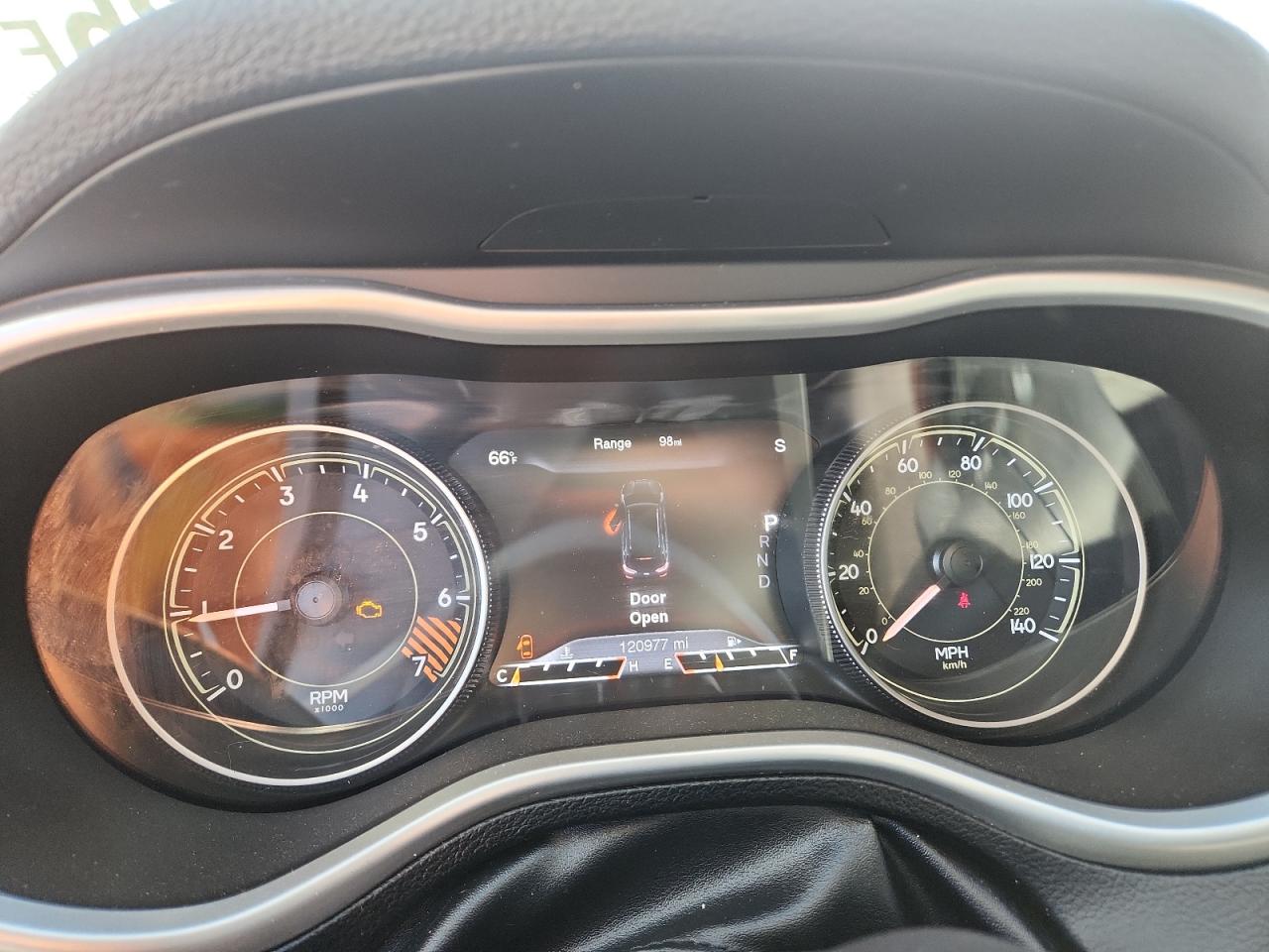 2014 Jeep Cherokee Limited VIN: 1C4PJLDB7EW205943 Lot: 90299535