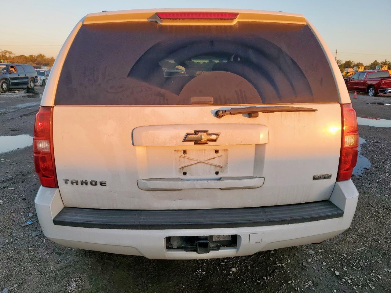 2010 Chevrolet Tahoe C1500 Ls VIN: 1GNMCAE3XAR247175 Lot: 90281475