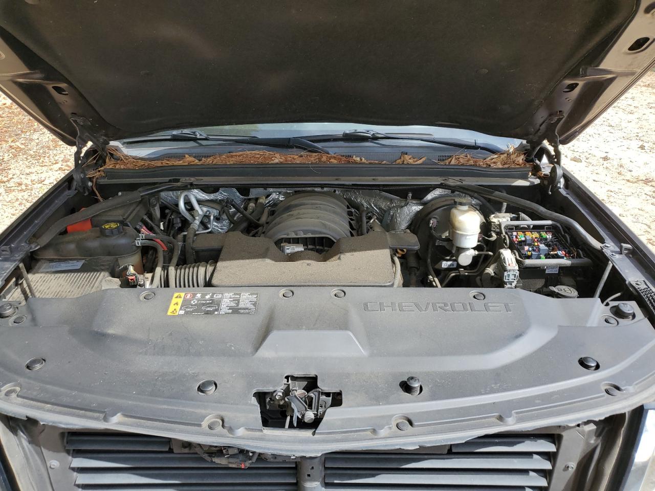 2017 Chevrolet Suburban C1500 Lt VIN: 1GNSCHKC1HR221207 Lot: 81977145