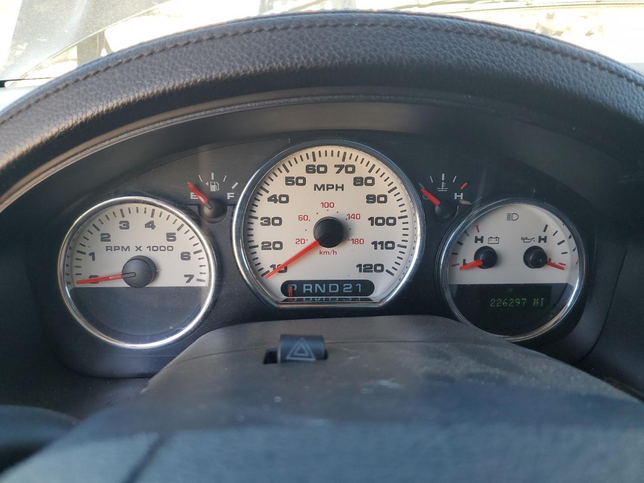 2004 Ford F150 Supercrew VIN: 1FTPW12564KC38179 Lot: 81983395