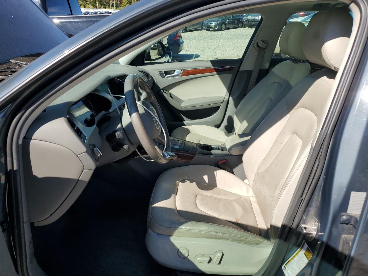 2009 Audi A4 2.0T Avant Quattro VIN: WAUVF78K29A199446 Lot: 84737865