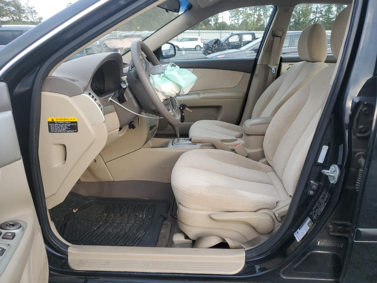 2008 Kia Optima Lx VIN: KNAGE123085274372 Lot: 85877255
