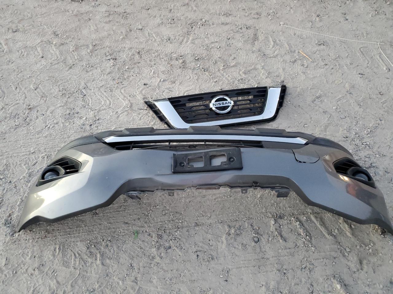 2019 Nissan Pathfinder S VIN: 5N1DR2MN2KC615560 Lot: 84735545