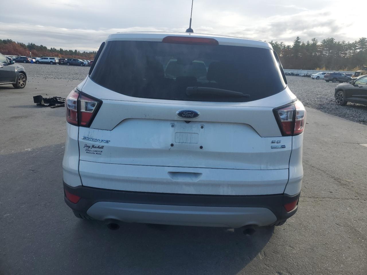 2017 Ford Escape Se VIN: 1FMCU9GD6HUE61105 Lot: 87359165
