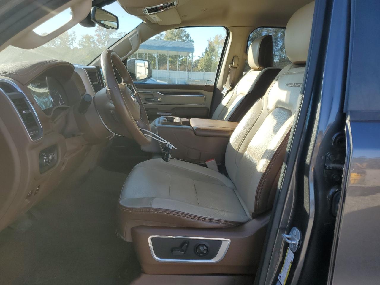 2019 Ram 1500 Laramie VIN: 1C6RREJT5KN655609 Lot: 82552445