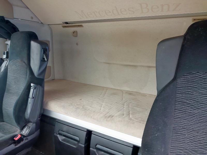 2018 MERCEDES-BENZ ACTROS (4) 