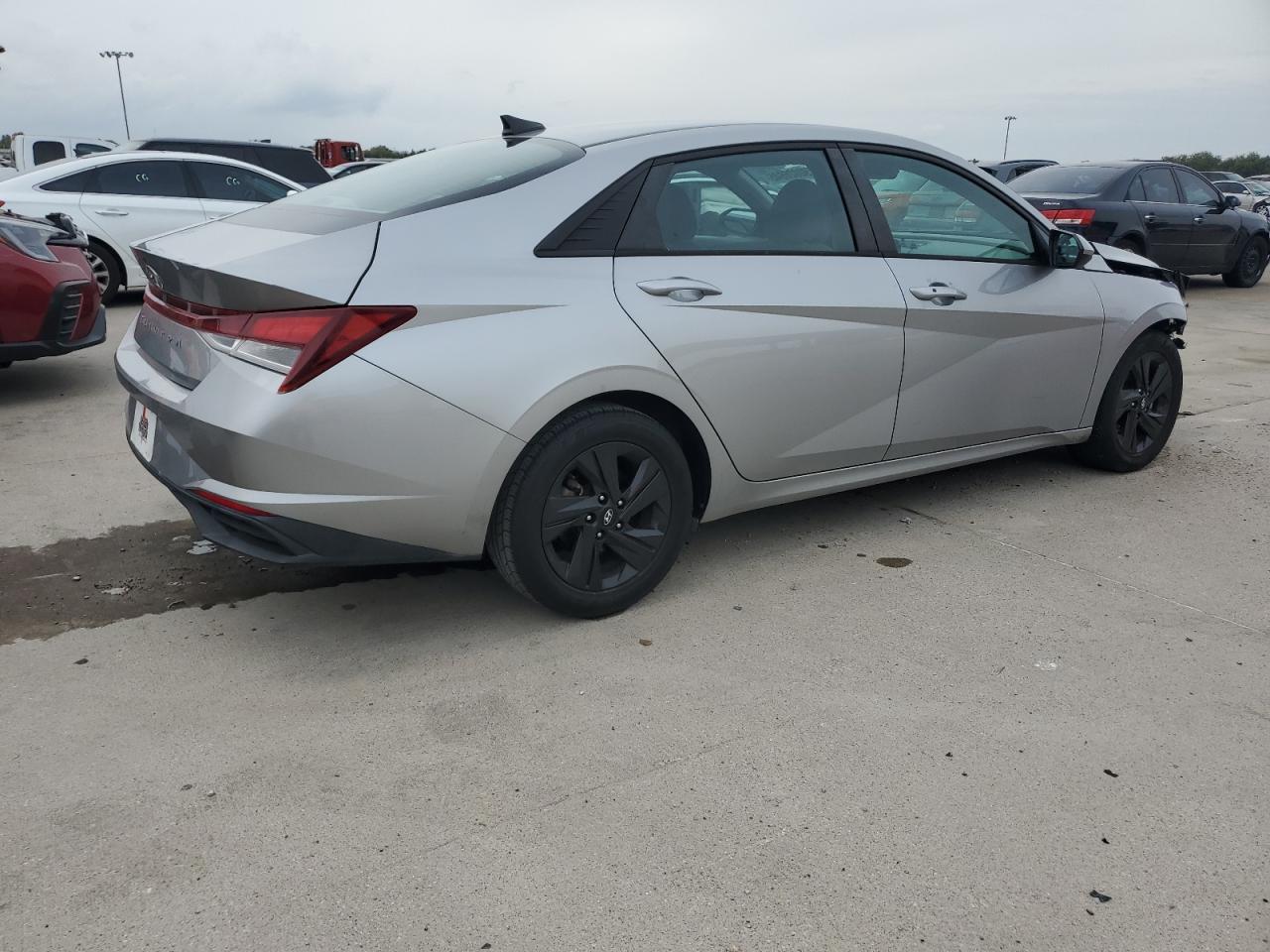 Elantra Elantra