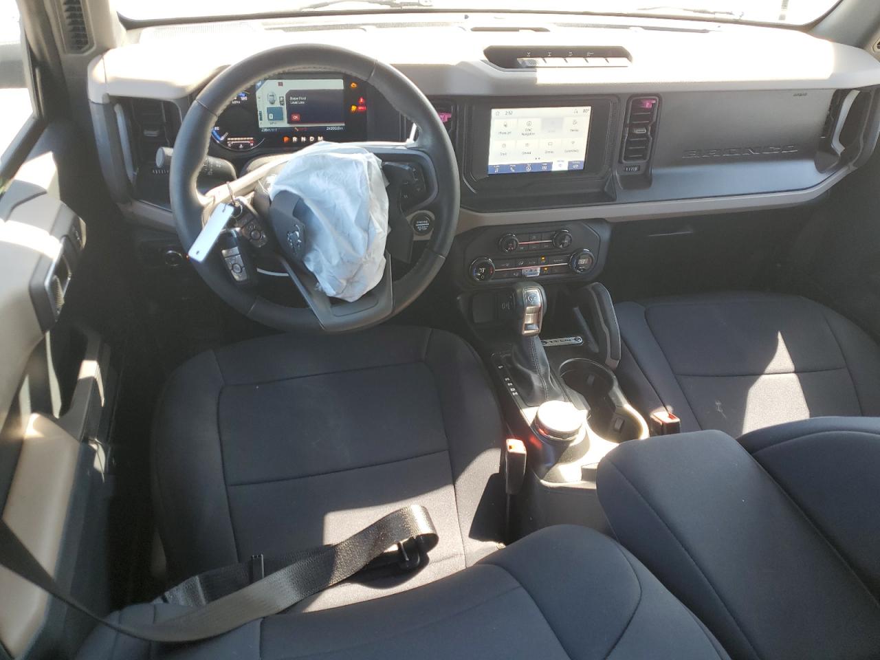 2023 Ford Bronco Base VIN: 1FMDE5DH6PLB56855 Lot: 84615065