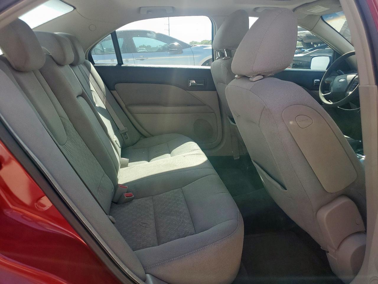 2010 Ford Fusion Se VIN: 3FAHP0HA4AR110830 Lot: 85003205