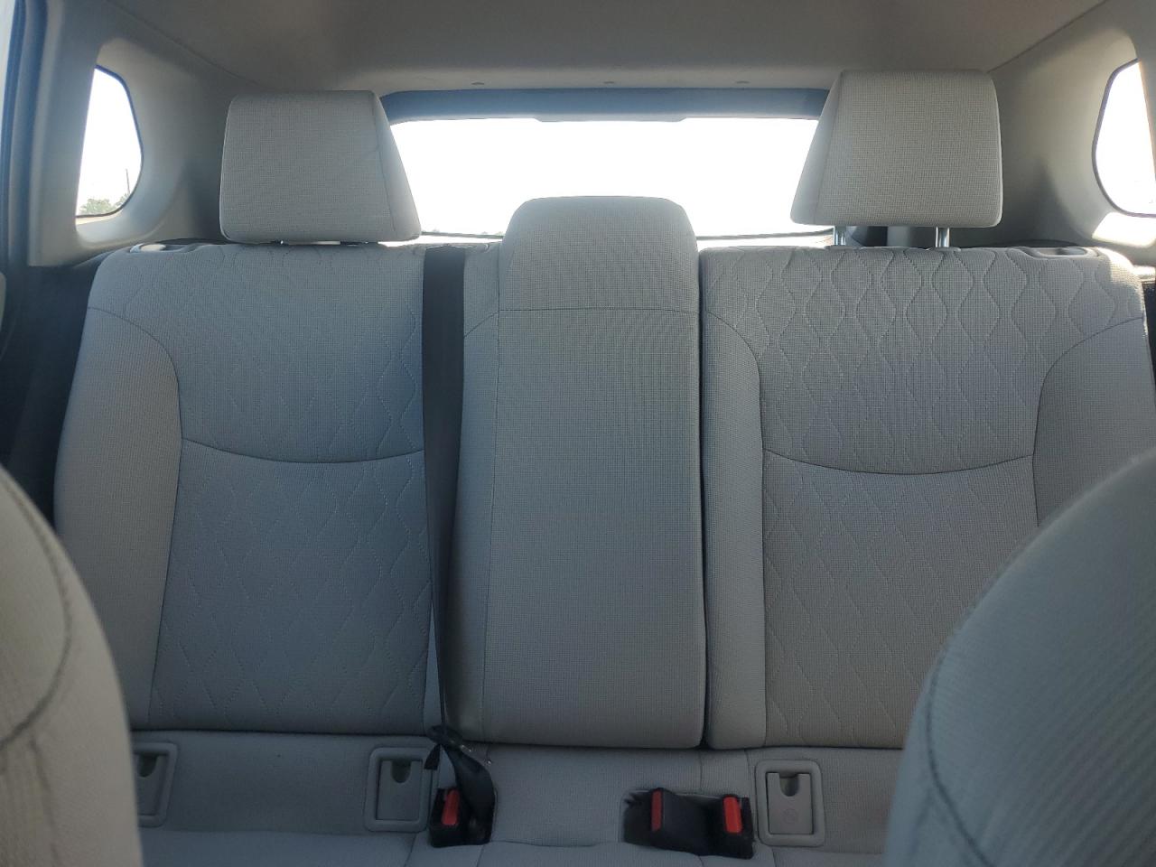 2022 Toyota Corolla Cross L VIN: 7MUAAAAG4NV033838 Lot: 84466395