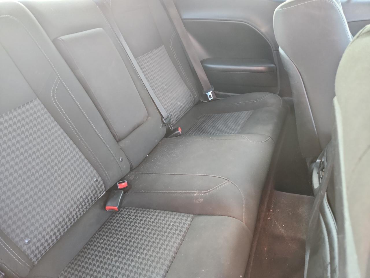 2018 Dodge Challenger Sxt VIN: 2C3CDZAG0JH226932 Lot: 84658535