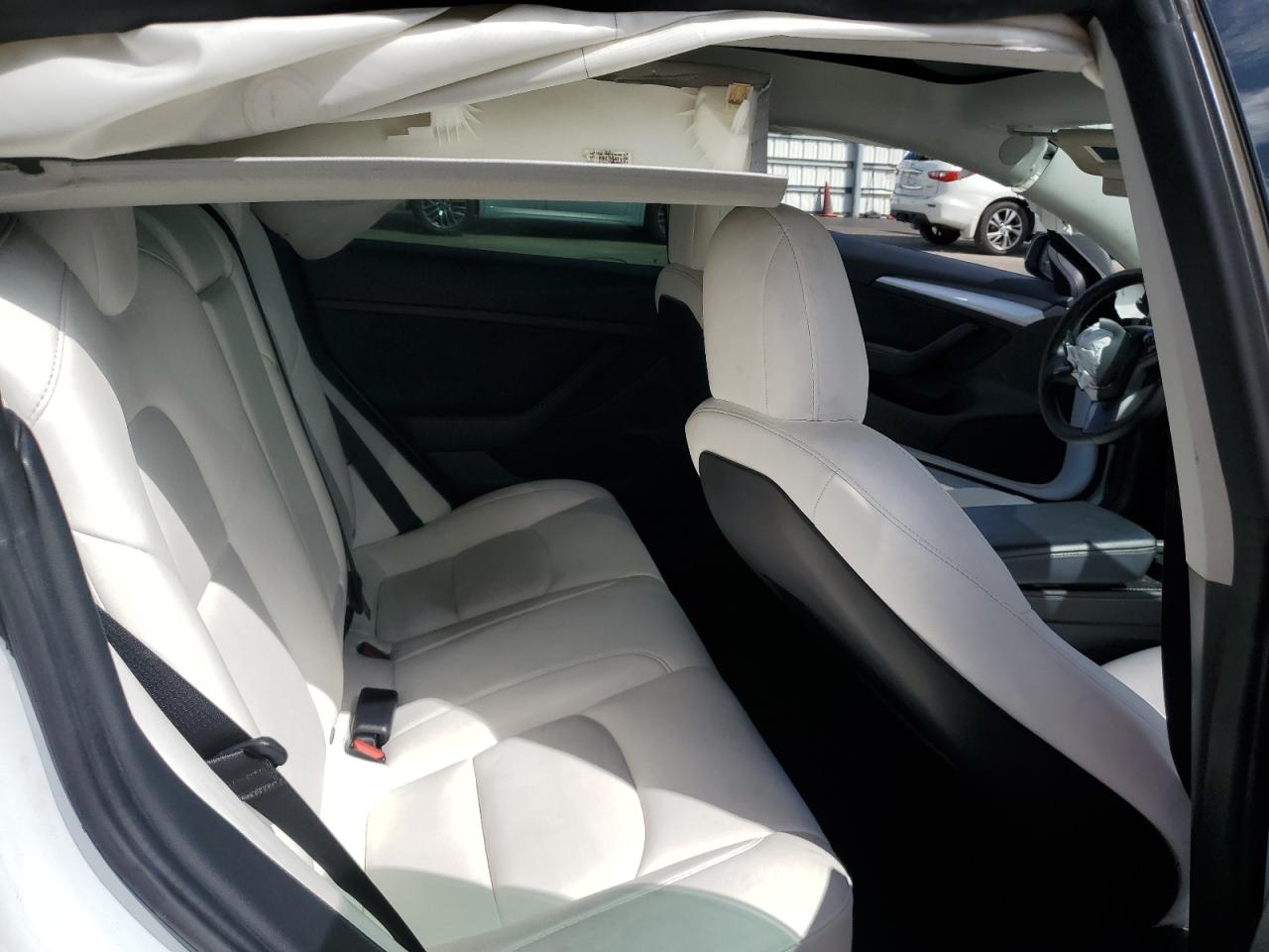 2022 Tesla Model 3 VIN: 5YJ3E1EB0NF198165 Lot: 85264395