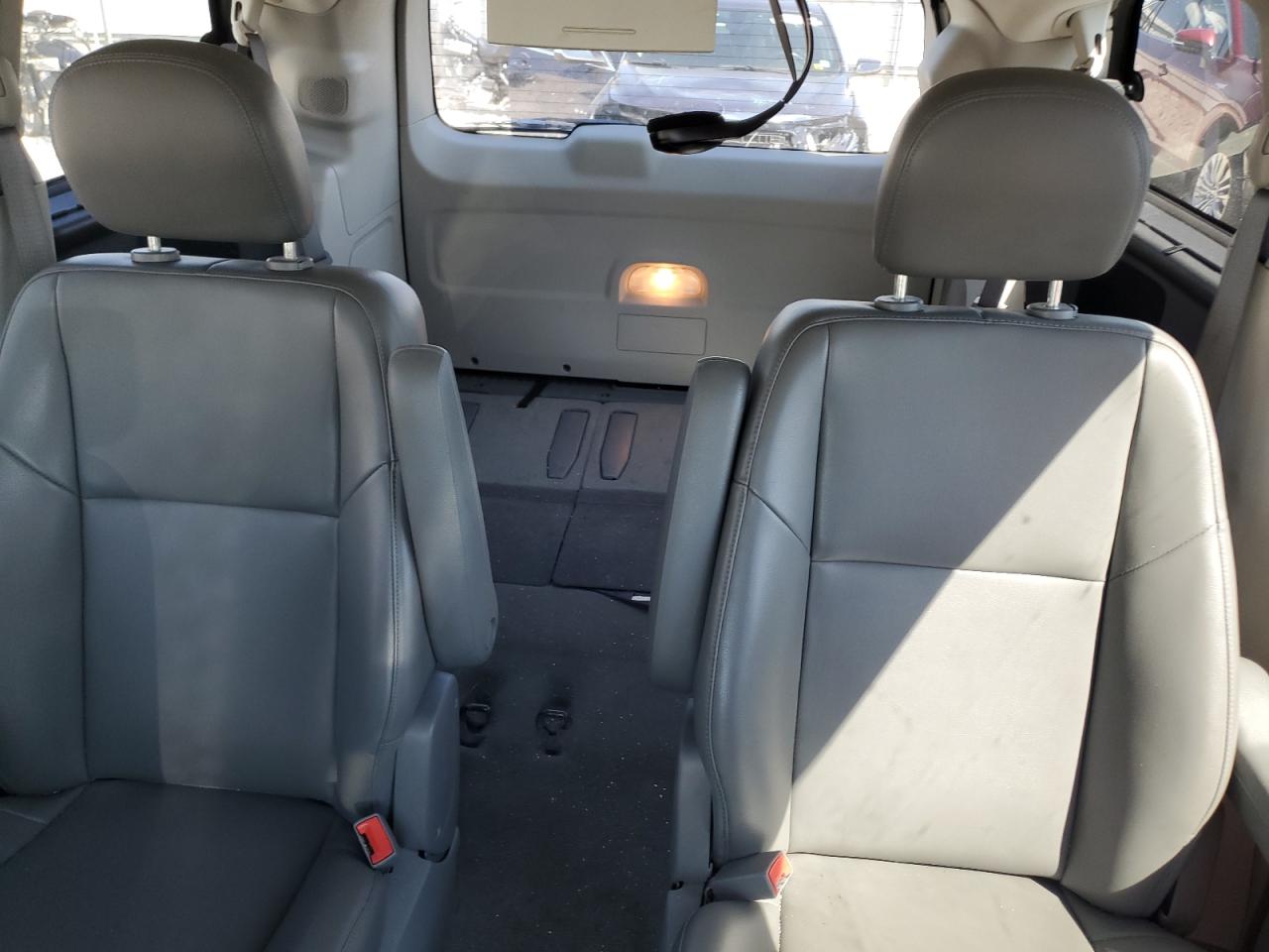 2013 Volkswagen Routan Se VIN: 2C4RVABG5DR724755 Lot: 84599565