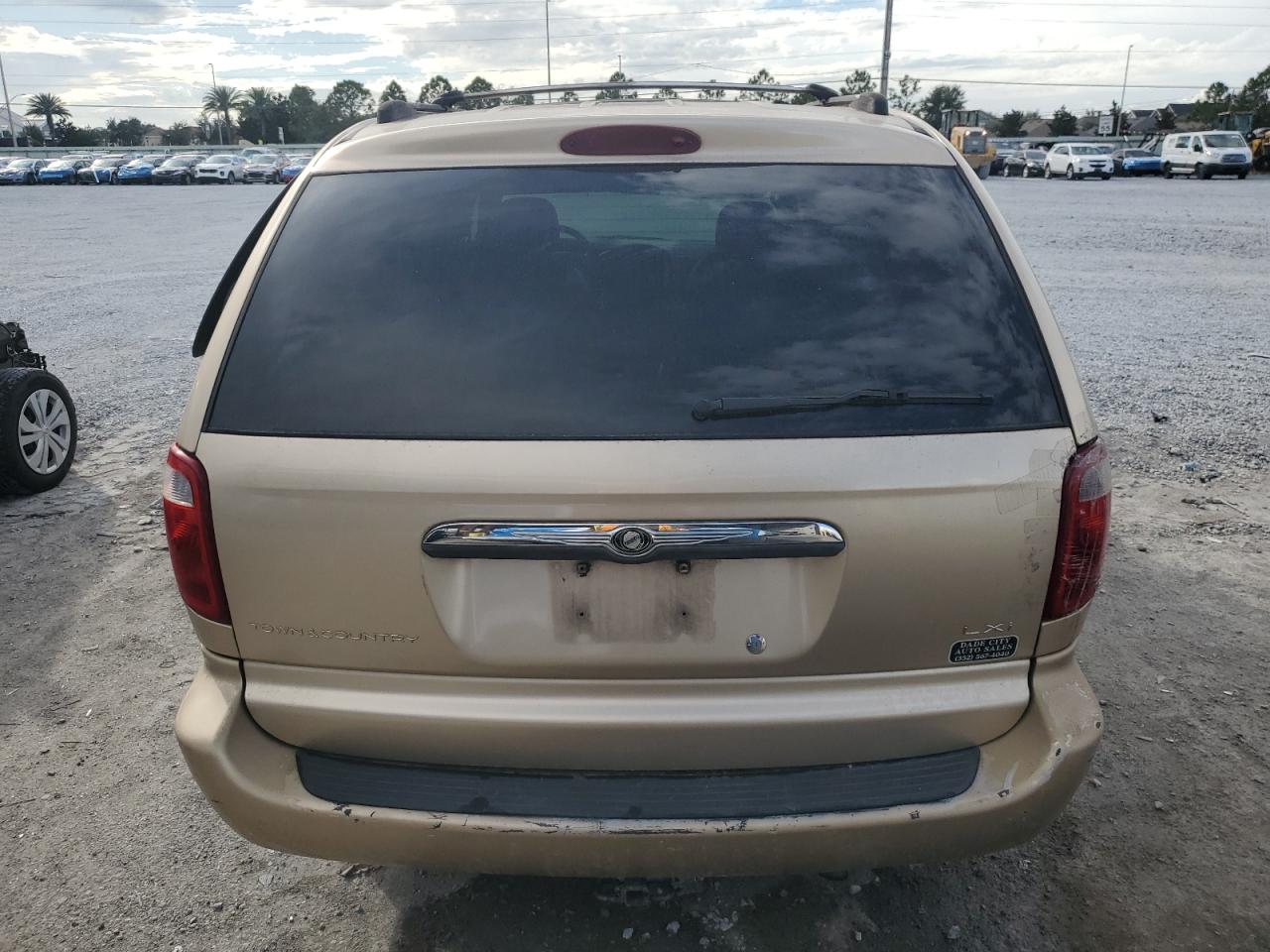 2001 Chrysler Town & Country Lxi VIN: 2C8GP54L71R198285 Lot: 90455755