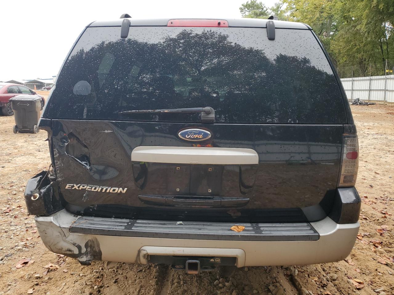 2006 Ford Expedition Xls VIN: 1FMPU13536LA90215 Lot: 82248175