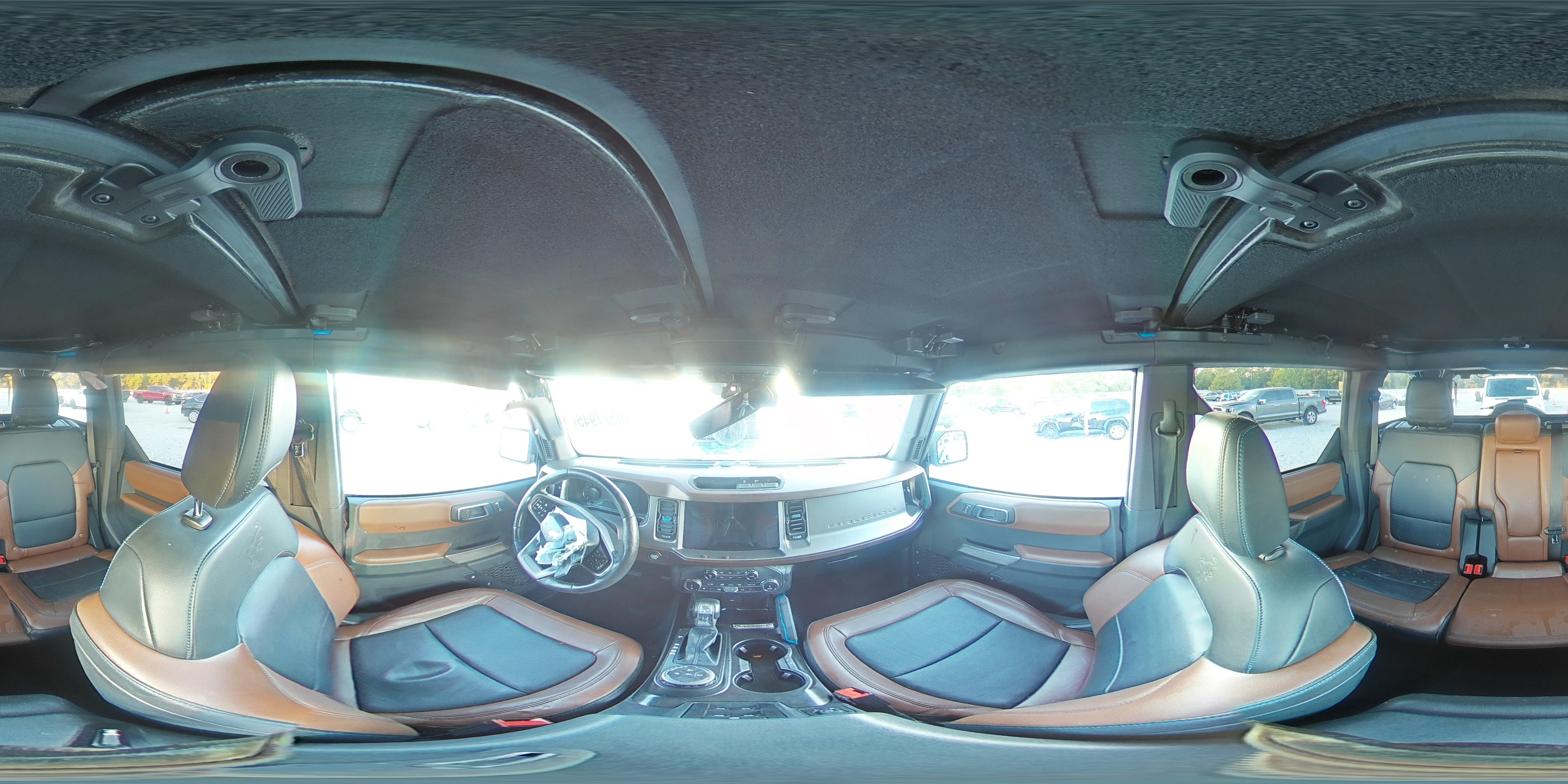 2022 Ford Bronco Base VIN: 1FMEE5BP2NLA72771 Lot: 90527945