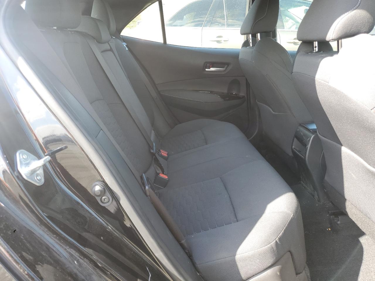 2022 Toyota Corolla Se VIN: JTND4MBE4N3157215 Lot: 84070855