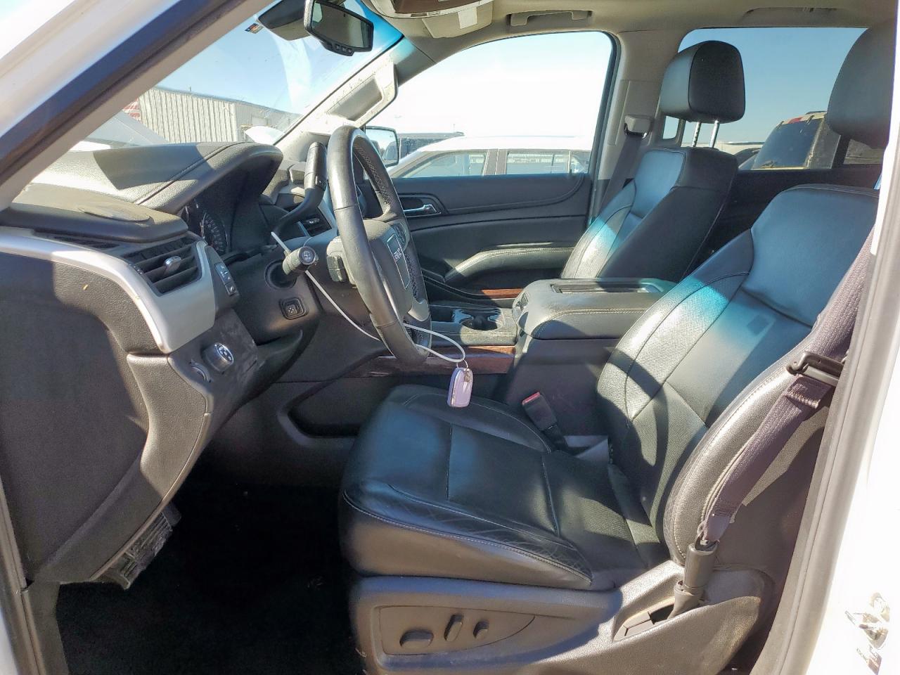 2017 GMC Yukon Slt VIN: 1GKS1BKC4HR119299 Lot: 90407825