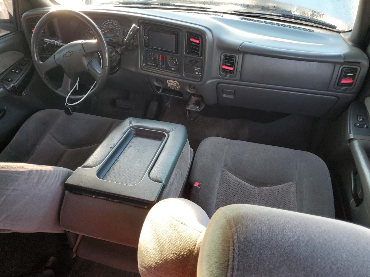 2003 Chevrolet Silverado C1500 VIN: 2GCEC19T931125054 Lot: 84442335