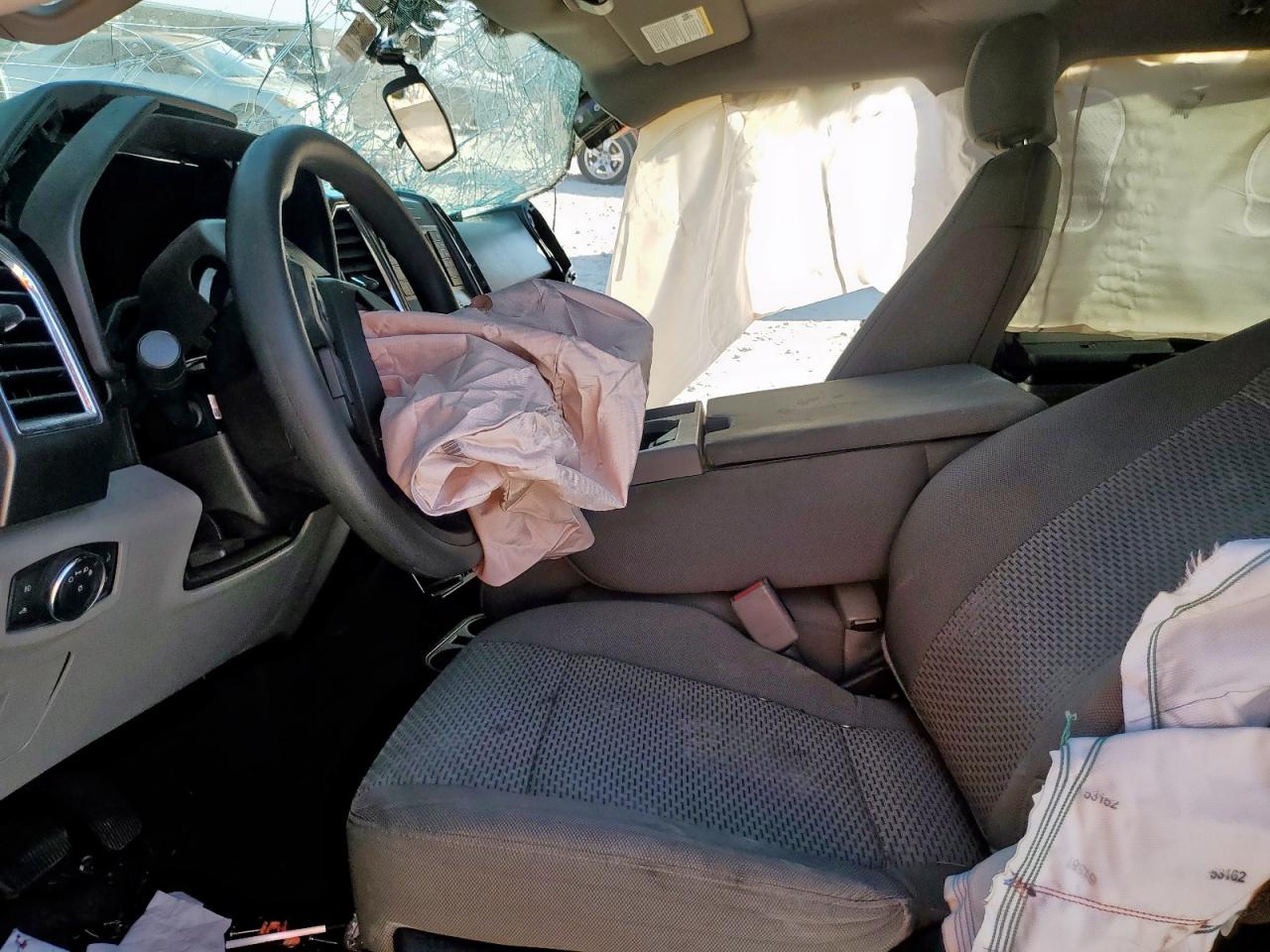 2016 Ford F150 Supercrew VIN: 1FTEW1C84GKD52184 Lot: 82474585