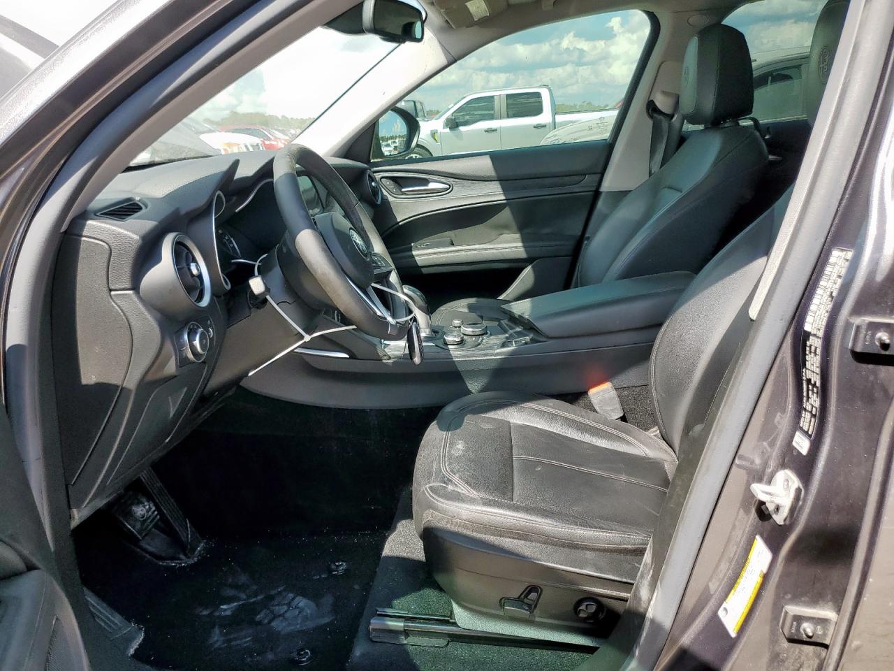 2019 Alfa Romeo Stelvio VIN: ZASPAJAN5K7C71214 Lot: 85188795