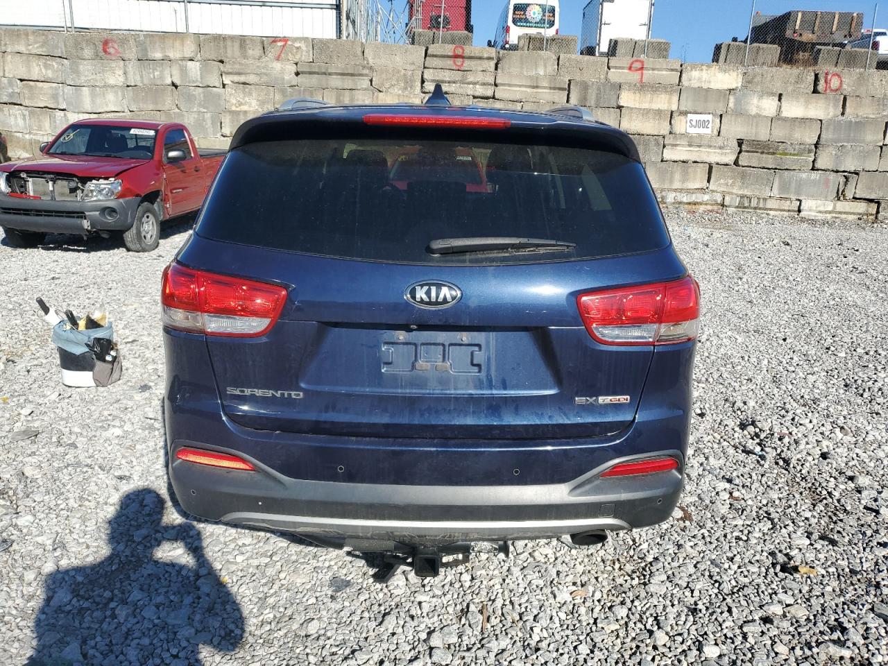 2016 Kia Sorento Ex VIN: 5XYPH4A13GG023895 Lot: 89466295