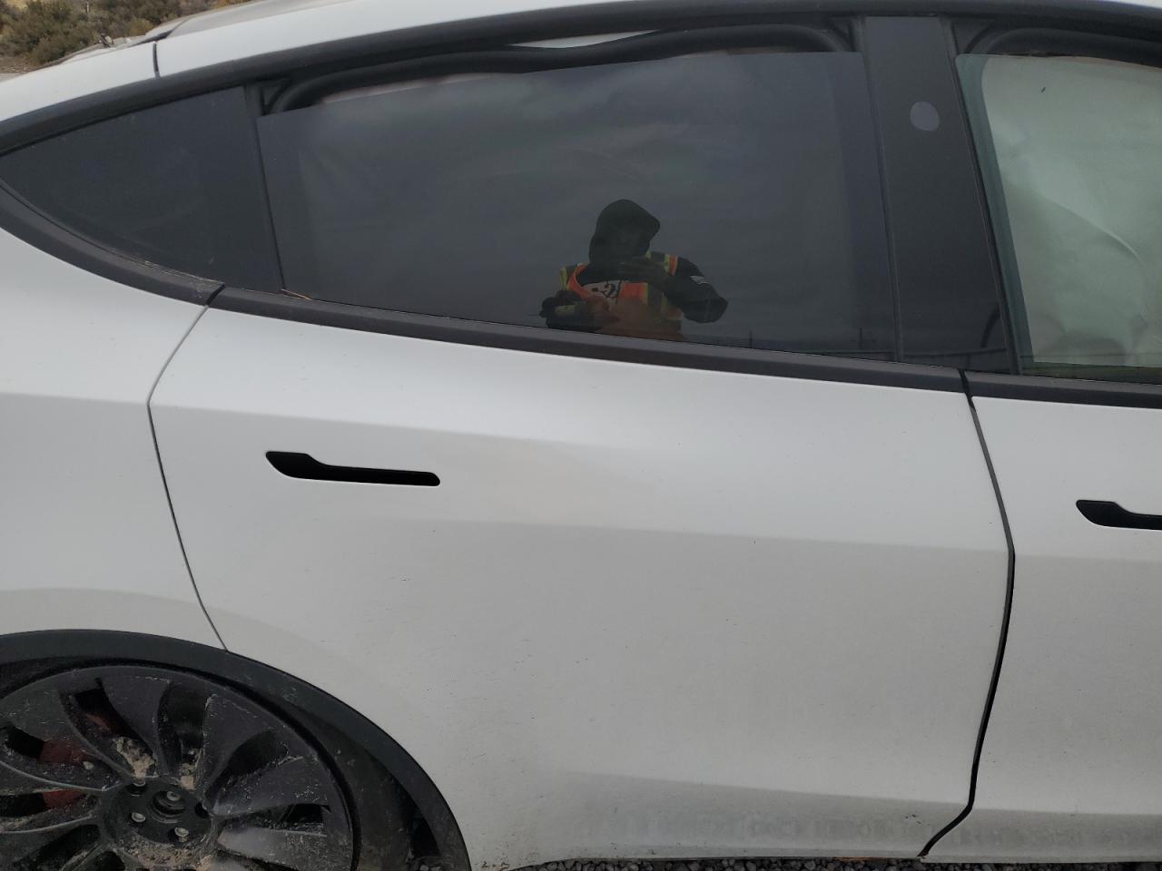 2023 Tesla Model Y VIN: 7SAYGDEF9PF907430 Lot: 87430185