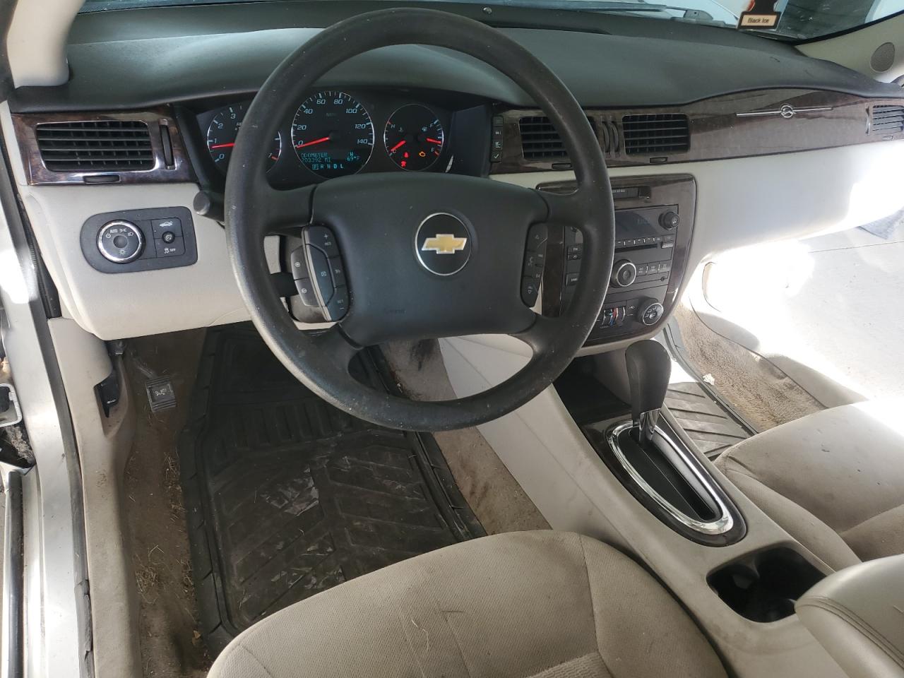 2015 Chevrolet Impala Limited Lt VIN: 2G1WB5E3XF1121953 Lot: 84637305