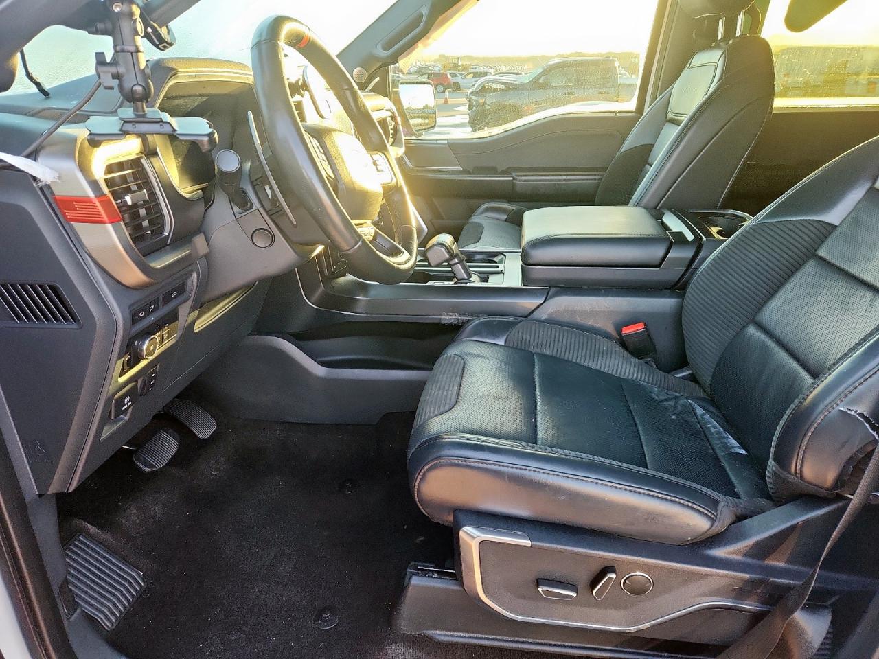 2022 Ford F150 Raptor VIN: 1FTFW1RG8NFC00689 Lot: 90052195