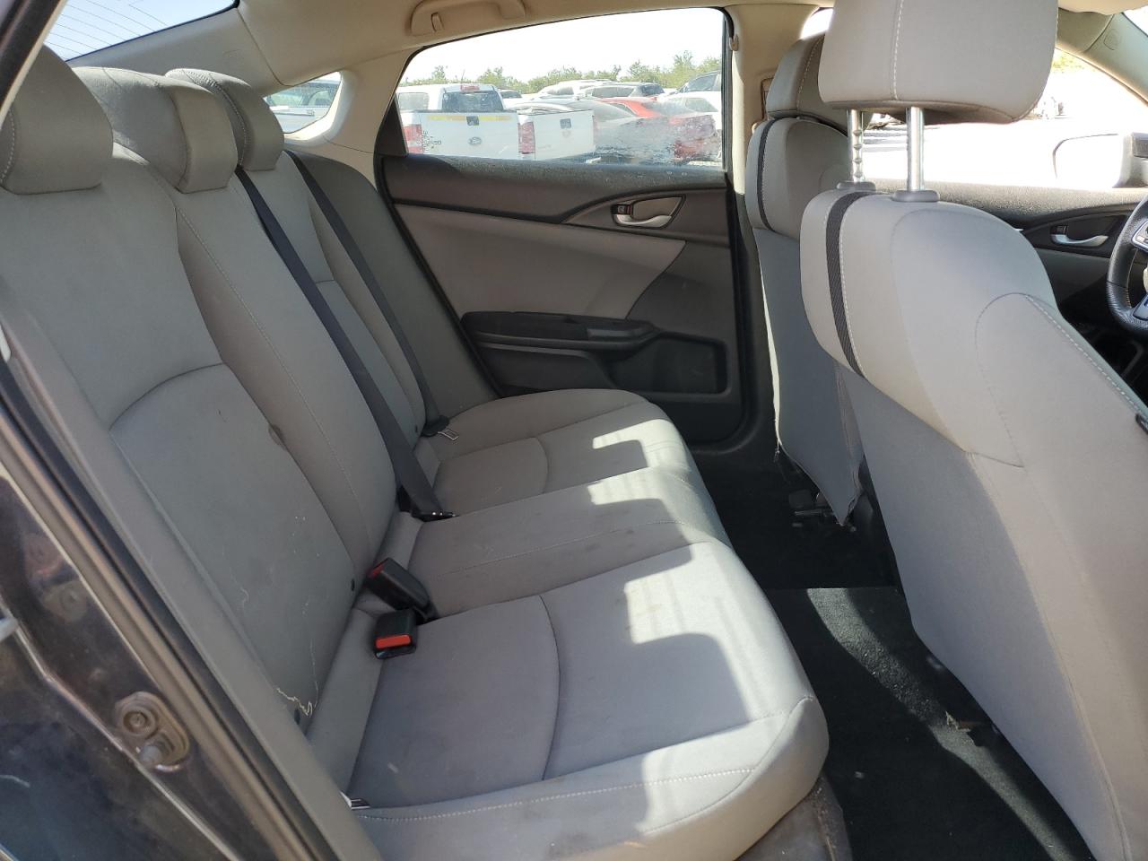 2019 Honda Civic Lx VIN: 19XFC2F61KE202333 Lot: 82355885