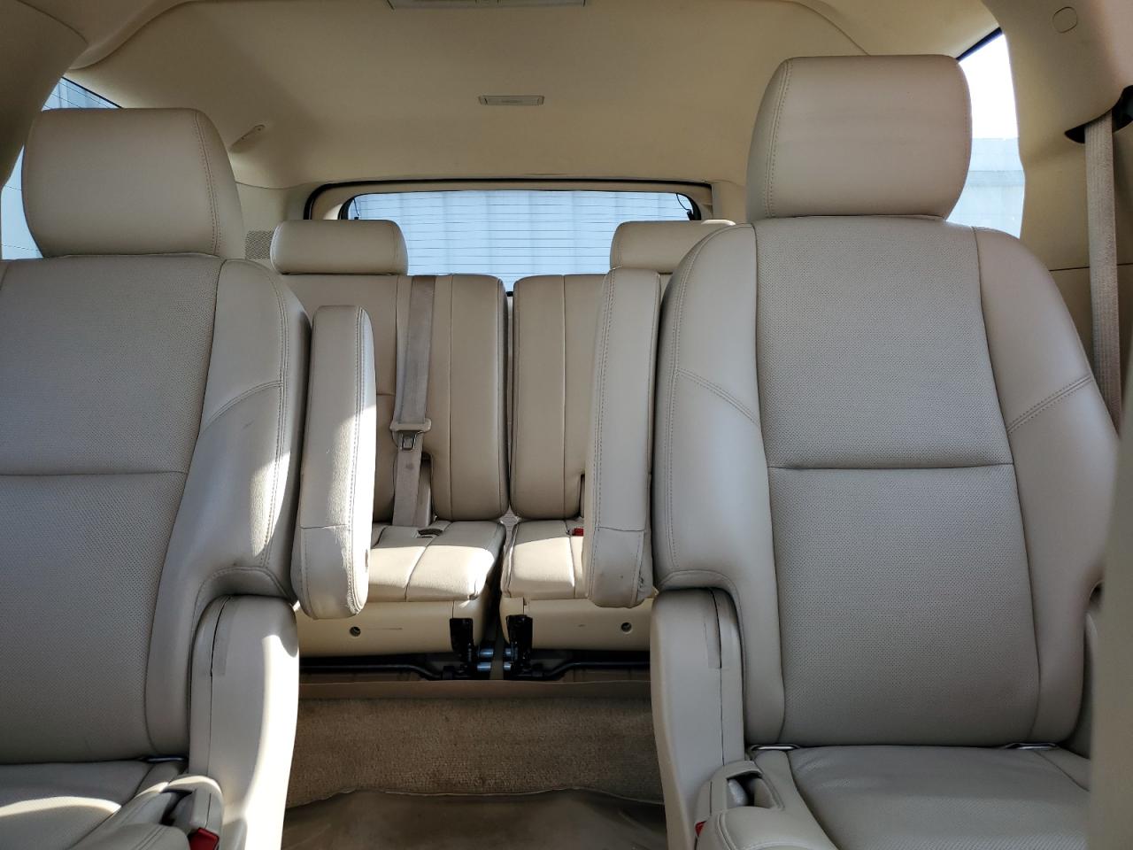 2013 GMC Yukon Xl Denali VIN: 1GKS2MEF4DR160492 Lot: 85172825