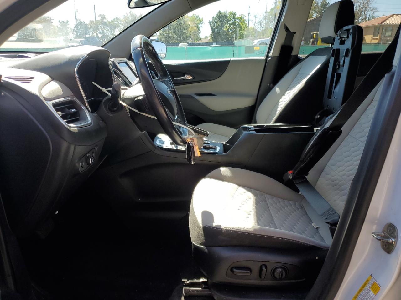 2020 Chevrolet Equinox Lt VIN: 3GNAXUEV4LS525465 Lot: 84593525