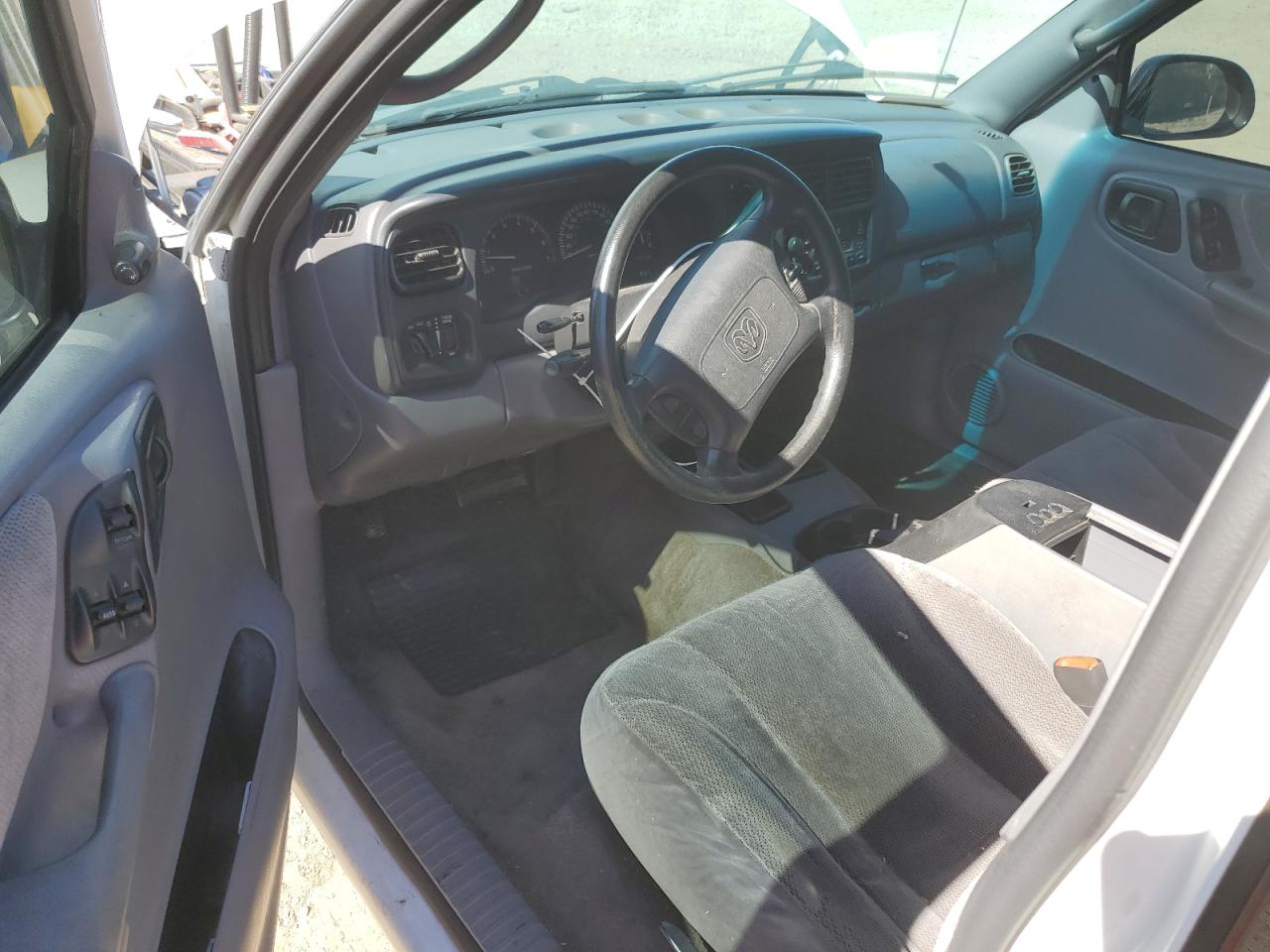 2000 Dodge Dakota VIN: 1B7GL22N5YS544651 Lot: 84993785