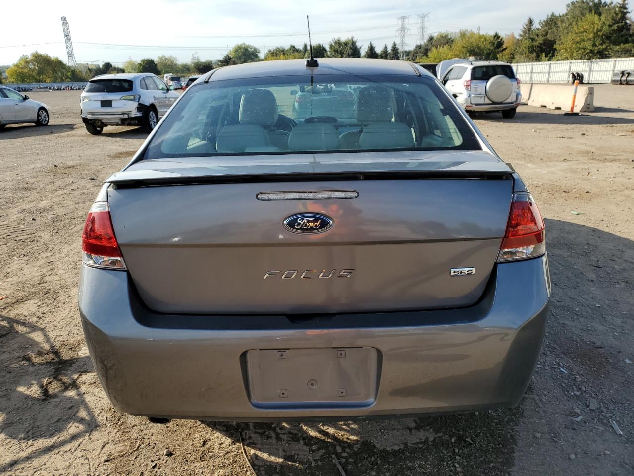 2010 Ford Focus Ses VIN: 1FAHP3GN8AW118223 Lot: 84980635