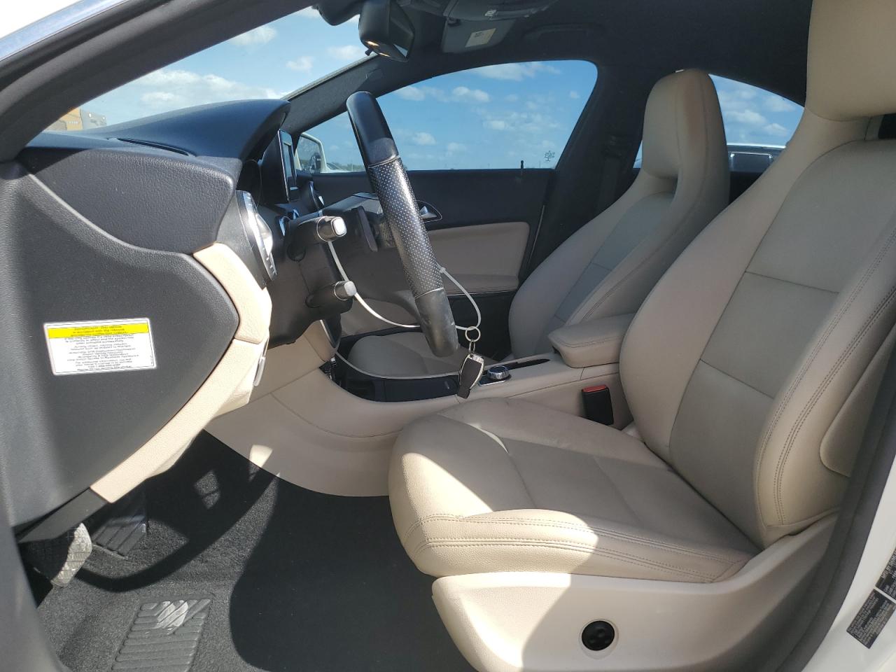 2014 Mercedes-Benz Cla 250 VIN: WDDSJ4EB5EN046690 Lot: 90804435