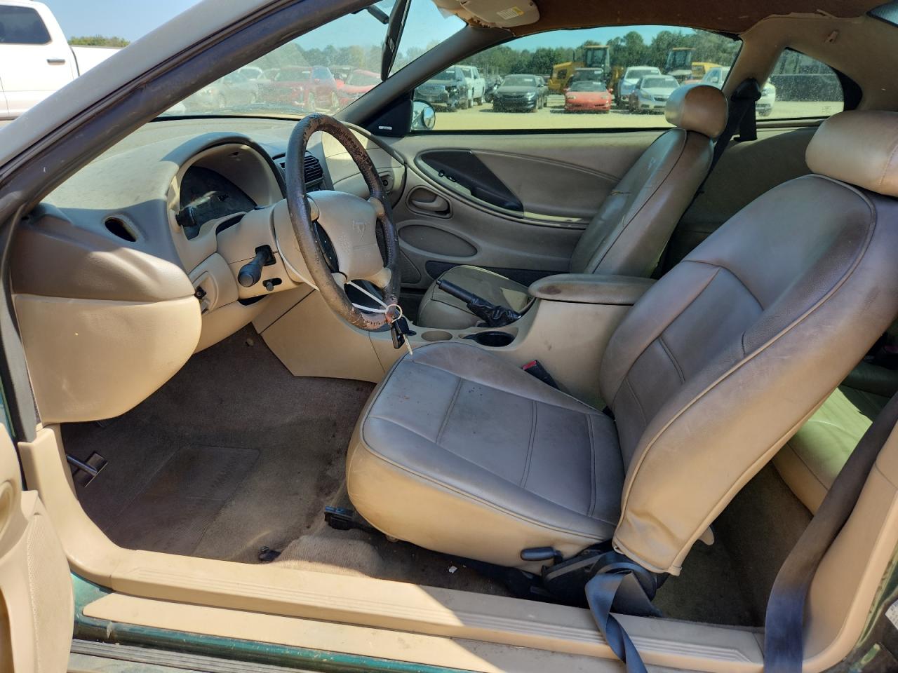 2001 Ford Mustang VIN: 1FAFP404X1F163002 Lot: 85290775