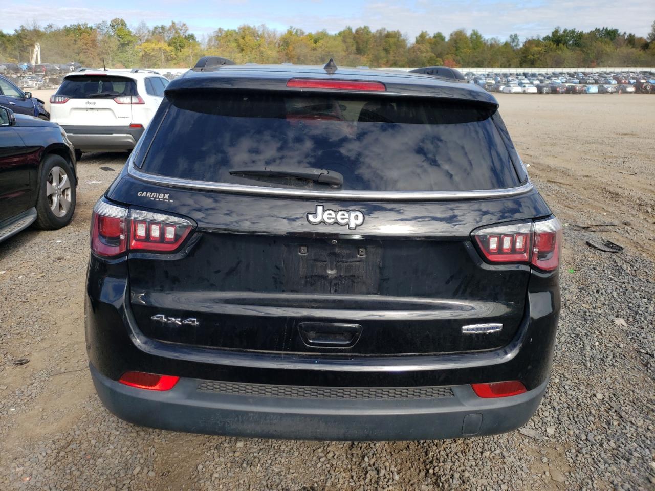 2018 Jeep Compass Latitude VIN: 3C4NJDBB2JT454215 Lot: 85703465